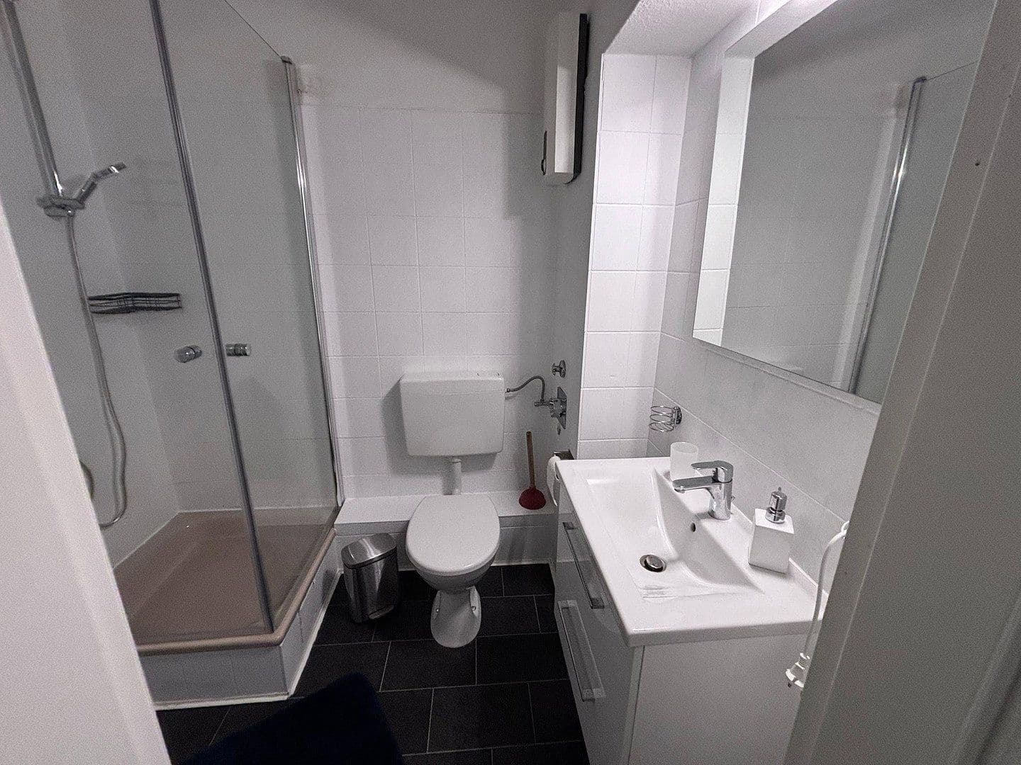 Prenájom bytu 1-izbový 18 m², Turmstr. 16, Aachen, Severné Porýnie - Westfálsko Prenájom bytu 1-izbový 18 m², Turmstr. 16, Aachen, Severné Porýnie - Westfálsko
