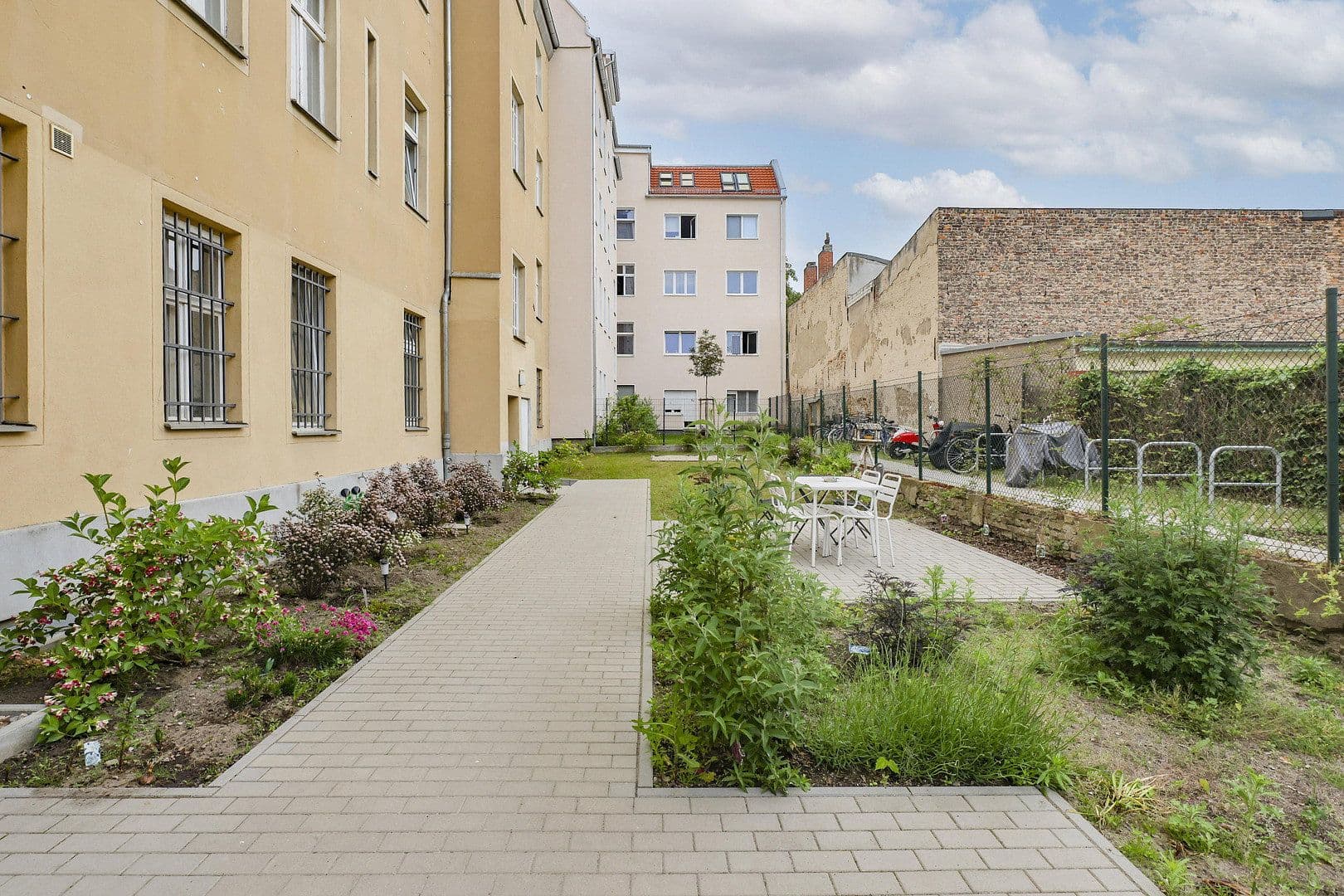 Predaj bytu 2-izbový 53 m², Kamekestraße 10, Berlin, Berlín Predaj bytu 2-izbový 53 m², Kamekestraße 10, Berlin, Berlín