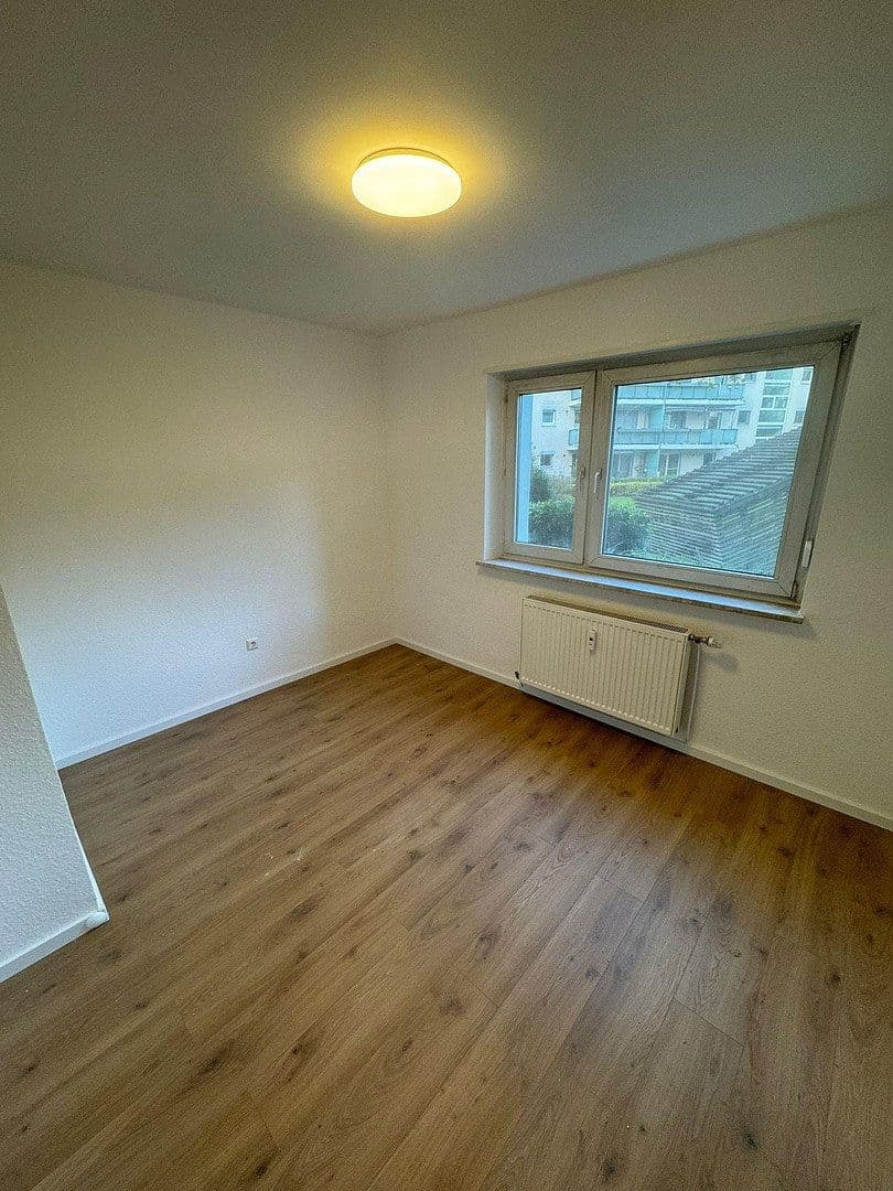 Prenájom bytu 10 m², Victor-Gollancz-Straße 10, Karlsruhe, Bádensko-Wurttembersko Prenájom bytu 10 m², Victor-Gollancz-Straße 10, Karlsruhe, Bádensko-Wurttembersko