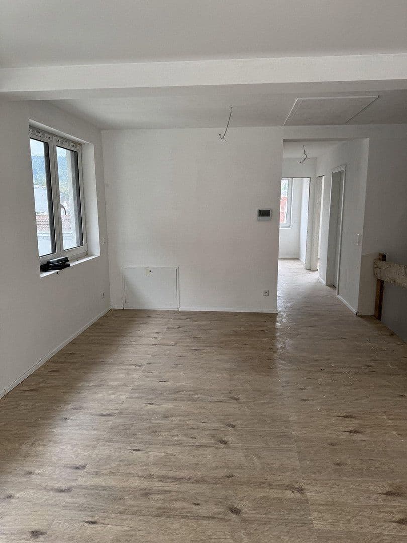 Prenájom domu 161 m², pozemek 539 m², Holzbergstrasse 6a, Rimbach, Hesensko Prenájom domu 161 m², pozemek 539 m², Holzbergstrasse 6a, Rimbach, Hesensko