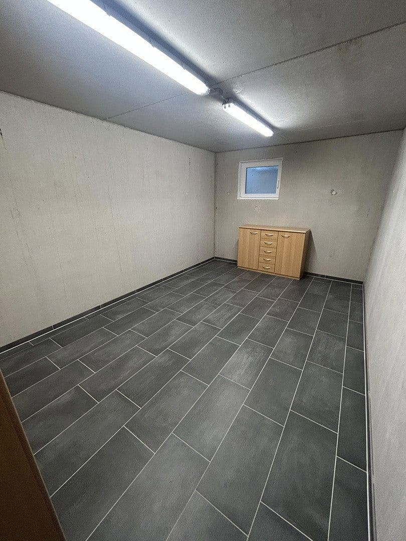 Predaj domu 150 m², pozemek 399 m², Kirchentellinsfurt, Bádensko-Wurttembersko Predaj domu 150 m², pozemek 399 m², Kirchentellinsfurt, Bádensko-Wurttembersko