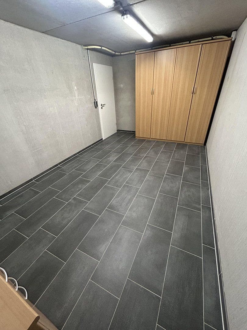 Predaj domu 150 m², pozemek 399 m², Kirchentellinsfurt, Bádensko-Wurttembersko Predaj domu 150 m², pozemek 399 m², Kirchentellinsfurt, Bádensko-Wurttembersko