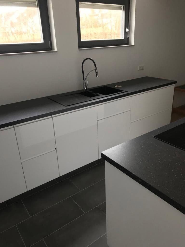 Predaj domu 150 m², pozemek 399 m², Kirchentellinsfurt, Bádensko-Wurttembersko Predaj domu 150 m², pozemek 399 m², Kirchentellinsfurt, Bádensko-Wurttembersko