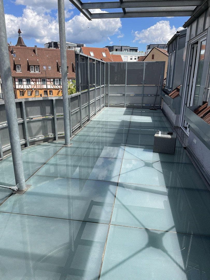 Prenájom bytu 3-izbový 148 m², Winnenden, Bádensko-Wurttembersko Prenájom bytu 3-izbový 148 m², Winnenden, Bádensko-Wurttembersko