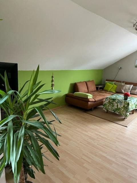 Prenájom bytu 2-izbový 59 m², Kriegerstrasse 3 a, Germering, Bavorsko Prenájom bytu 2-izbový 59 m², Kriegerstrasse 3 a, Germering, Bavorsko