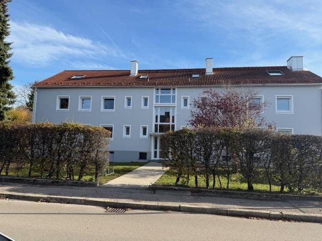 Prenájom bytu 2-izbový 59 m², Kriegerstrasse 3 a, Germering, Bavorsko Prenájom bytu 2-izbový 59 m², Kriegerstrasse 3 a, Germering, Bavorsko