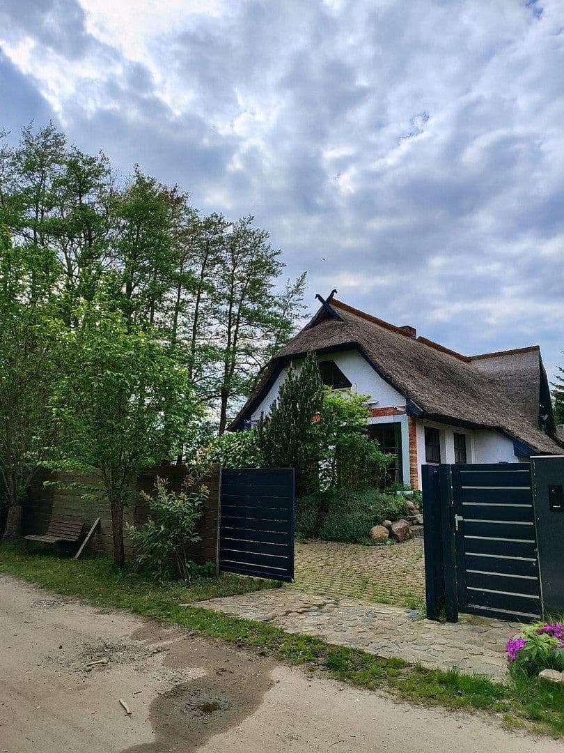 Predaj domu 150 m², pozemek 1.573 m², Zierow, Meklenbursko-Predpomoransko Predaj domu 150 m², pozemek 1.573 m², Zierow, Meklenbursko-Predpomoransko