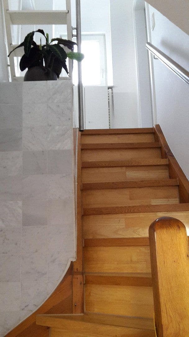 Prenájom domu 46 m², pozemek 38 m², Stuttgart, Bádensko-Wurttembersko Prenájom domu 46 m², pozemek 38 m², Stuttgart, Bádensko-Wurttembersko