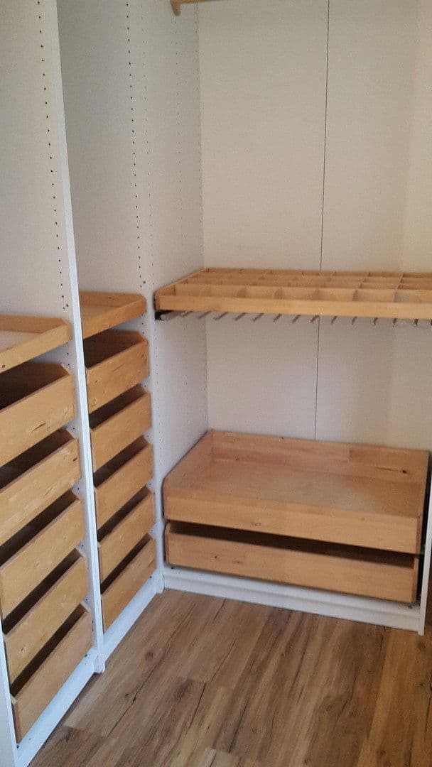 Prenájom domu 46 m², pozemek 38 m², Stuttgart, Bádensko-Wurttembersko Prenájom domu 46 m², pozemek 38 m², Stuttgart, Bádensko-Wurttembersko