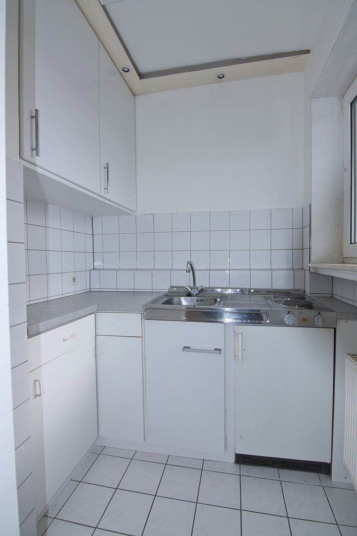 Prenájom bytu 2-izbový 44 m², Schwarzwaldstraße 49, Mörfelden-Walldorf, Hesensko Prenájom bytu 2-izbový 44 m², Schwarzwaldstraße 49, Mörfelden-Walldorf, Hesensko