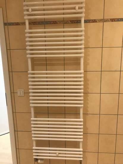 Prenájom bytu 2-izbový 60 m², Rousseaustr. 17, Altenburg, Durínsko Prenájom bytu 2-izbový 60 m², Rousseaustr. 17, Altenburg, Durínsko