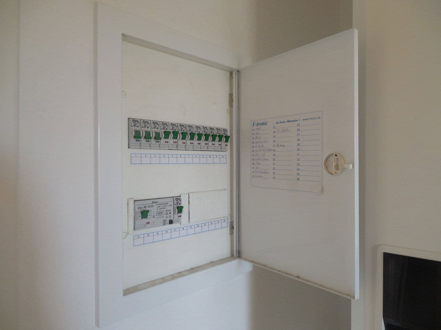 Prenájom bytu 2-izbový 60 m², Rousseaustr. 17, Altenburg, Durínsko Prenájom bytu 2-izbový 60 m², Rousseaustr. 17, Altenburg, Durínsko