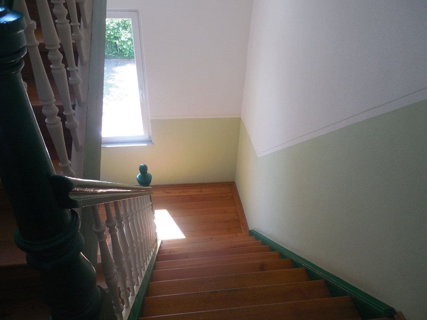 Prenájom bytu 2-izbový 60 m², Rousseaustr. 17, Altenburg, Durínsko Prenájom bytu 2-izbový 60 m², Rousseaustr. 17, Altenburg, Durínsko