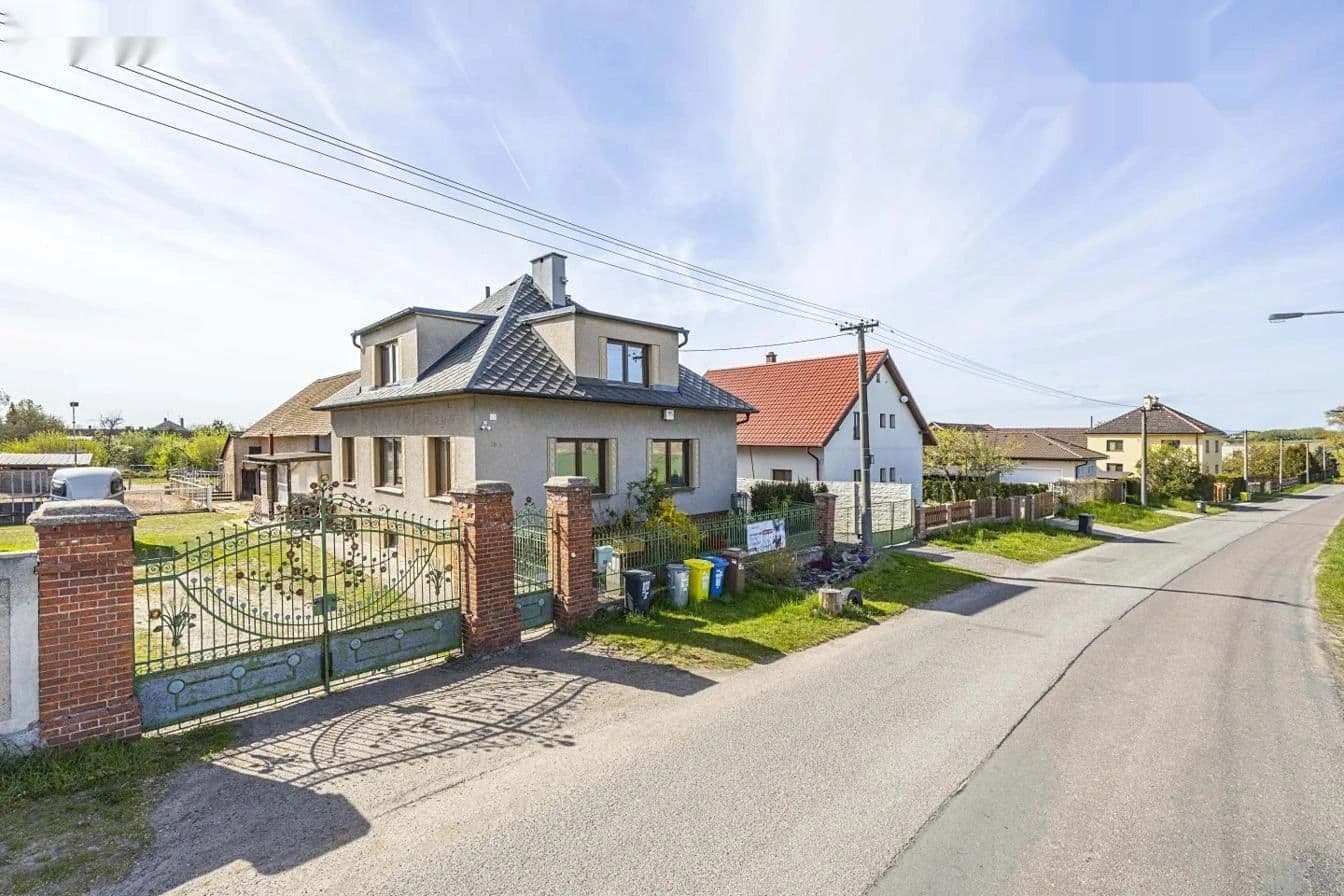 Predaj domu 150 m², pozemek 969 m², Černilovská, Hradec Králové, Královéhradecký kraj Predaj domu 150 m², pozemek 969 m², Černilovská, Hradec Králové, Královéhradecký kraj