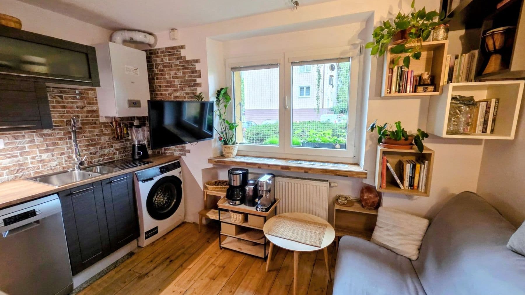Predaj bytu 3-izbový 56 m², Kpt. Jaroše, Beroun, Středočeský kraj Predaj bytu 3-izbový 56 m², Kpt. Jaroše, Beroun, Středočeský kraj