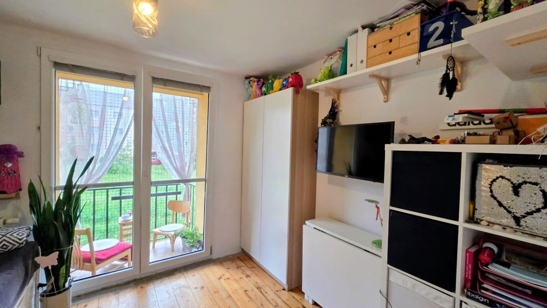 Predaj bytu 3-izbový 56 m², Kpt. Jaroše, Beroun, Středočeský kraj Predaj bytu 3-izbový 56 m², Kpt. Jaroše, Beroun, Středočeský kraj