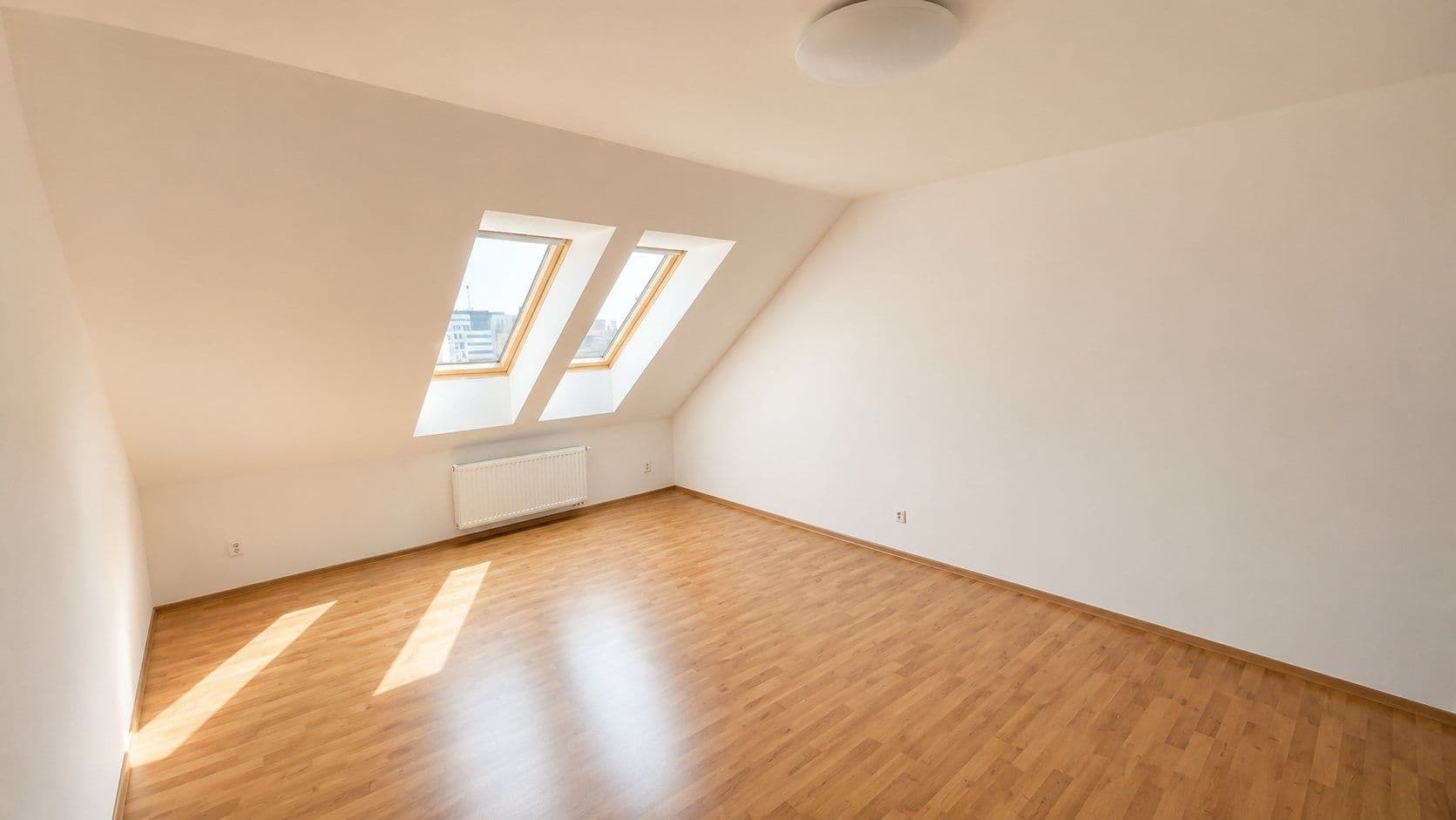 Prenájom bytu 1-izbový 34 m², Vlhká, Brno, Jihomoravský kraj Prenájom bytu 1-izbový 34 m², Vlhká, Brno, Jihomoravský kraj