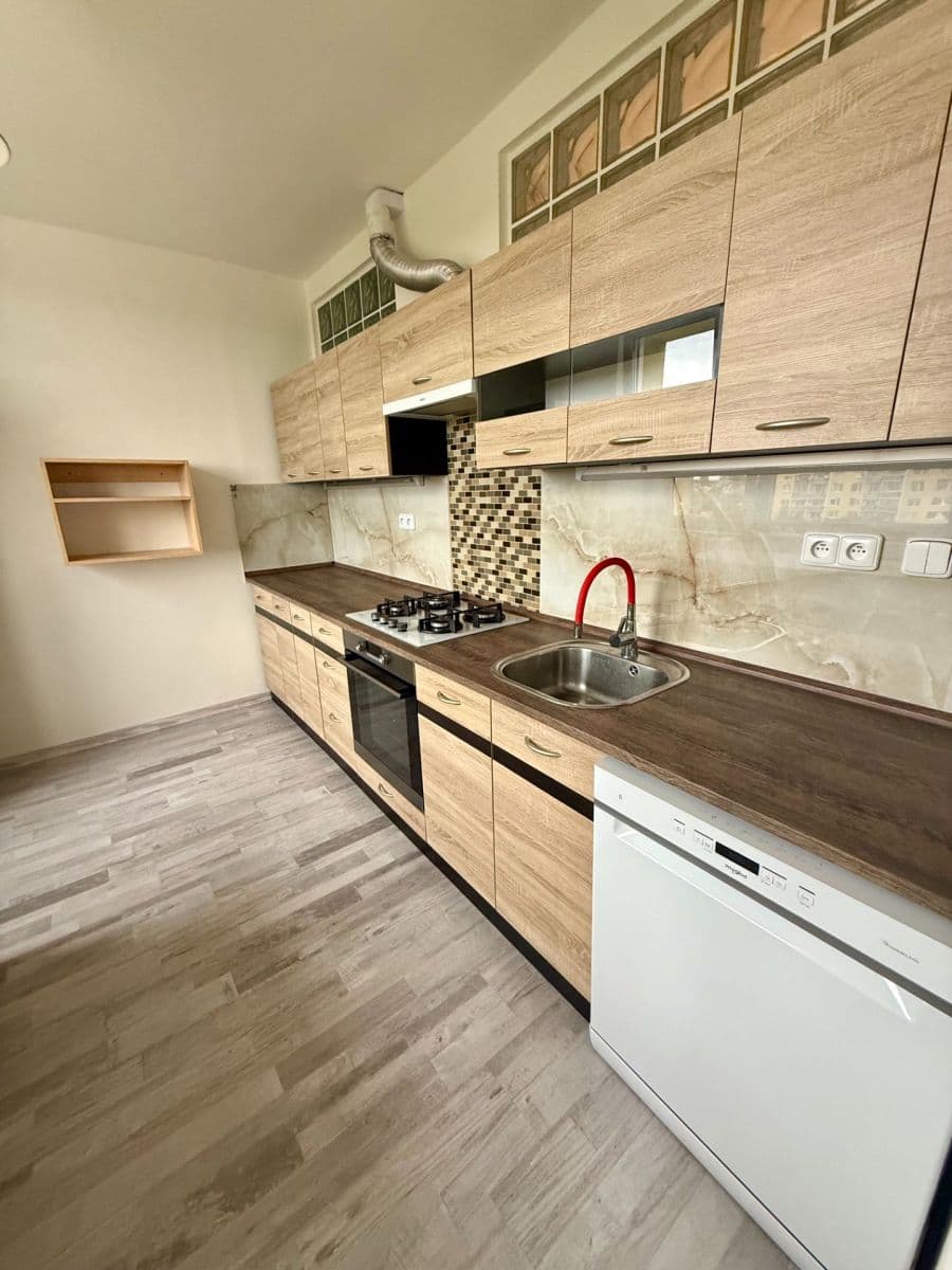 Predaj bytu 3-izbový 78 m², Sportovní, Vyškov, Jihomoravský kraj Predaj bytu 3-izbový 78 m², Sportovní, Vyškov, Jihomoravský kraj