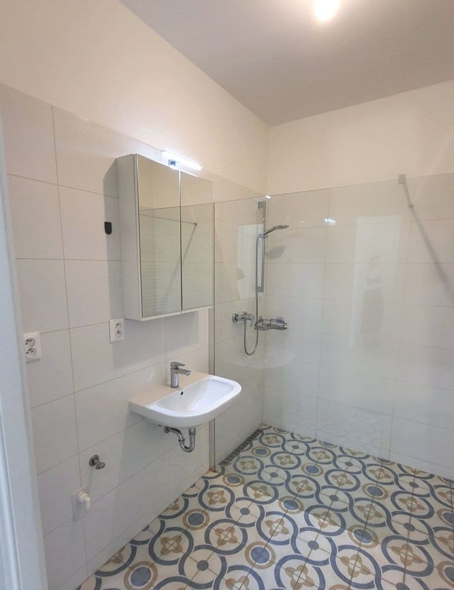 Prenájom bytu 2-izbový 69 m², Antonínská, Brno, Jihomoravský kraj Prenájom bytu 2-izbový 69 m², Antonínská, Brno, Jihomoravský kraj