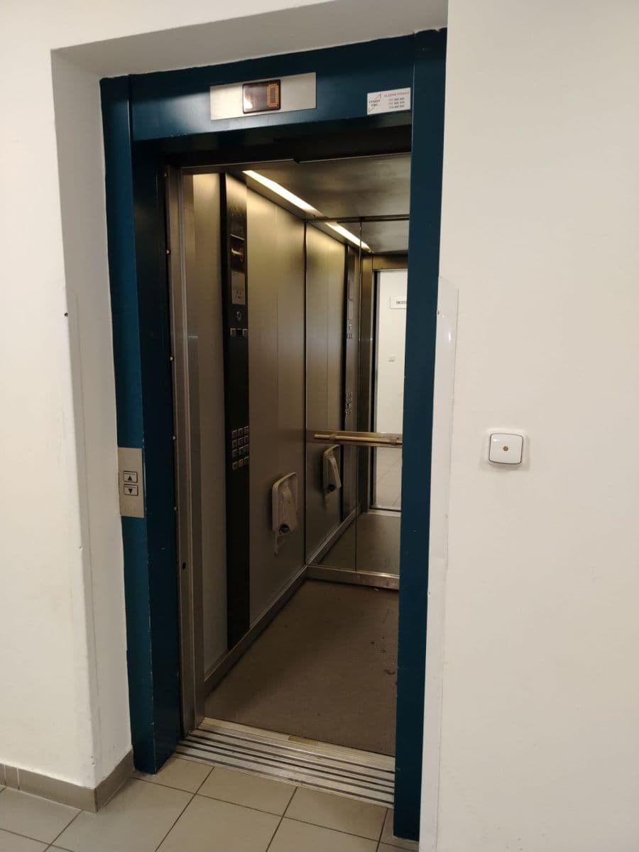 Prenájom bytu 1-izbový 44 m², Petržílkova, Praha, Praha Prenájom bytu 1-izbový 44 m², Petržílkova, Praha, Praha