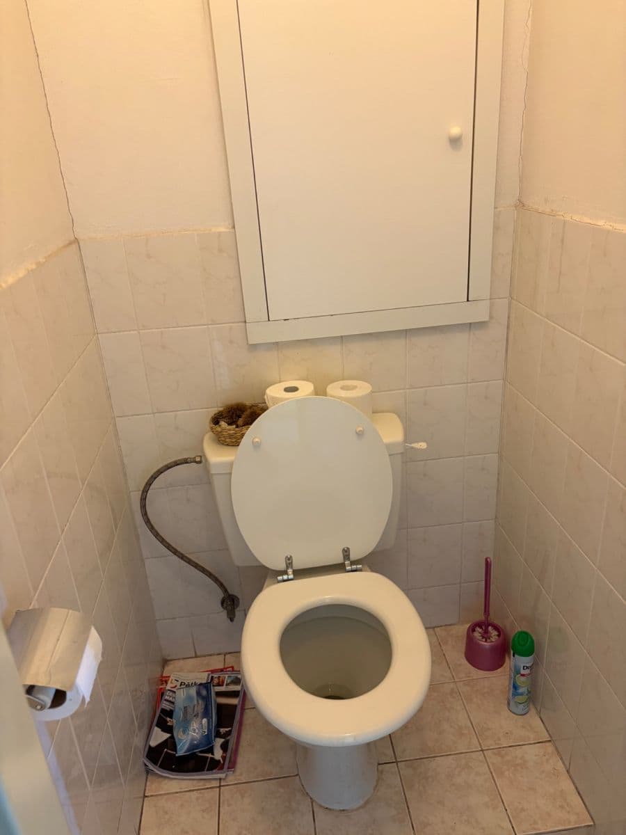 Prenájom bytu 4-izbový 97 m², Renoirova, Praha, Praha Prenájom bytu 4-izbový 97 m², Renoirova, Praha, Praha