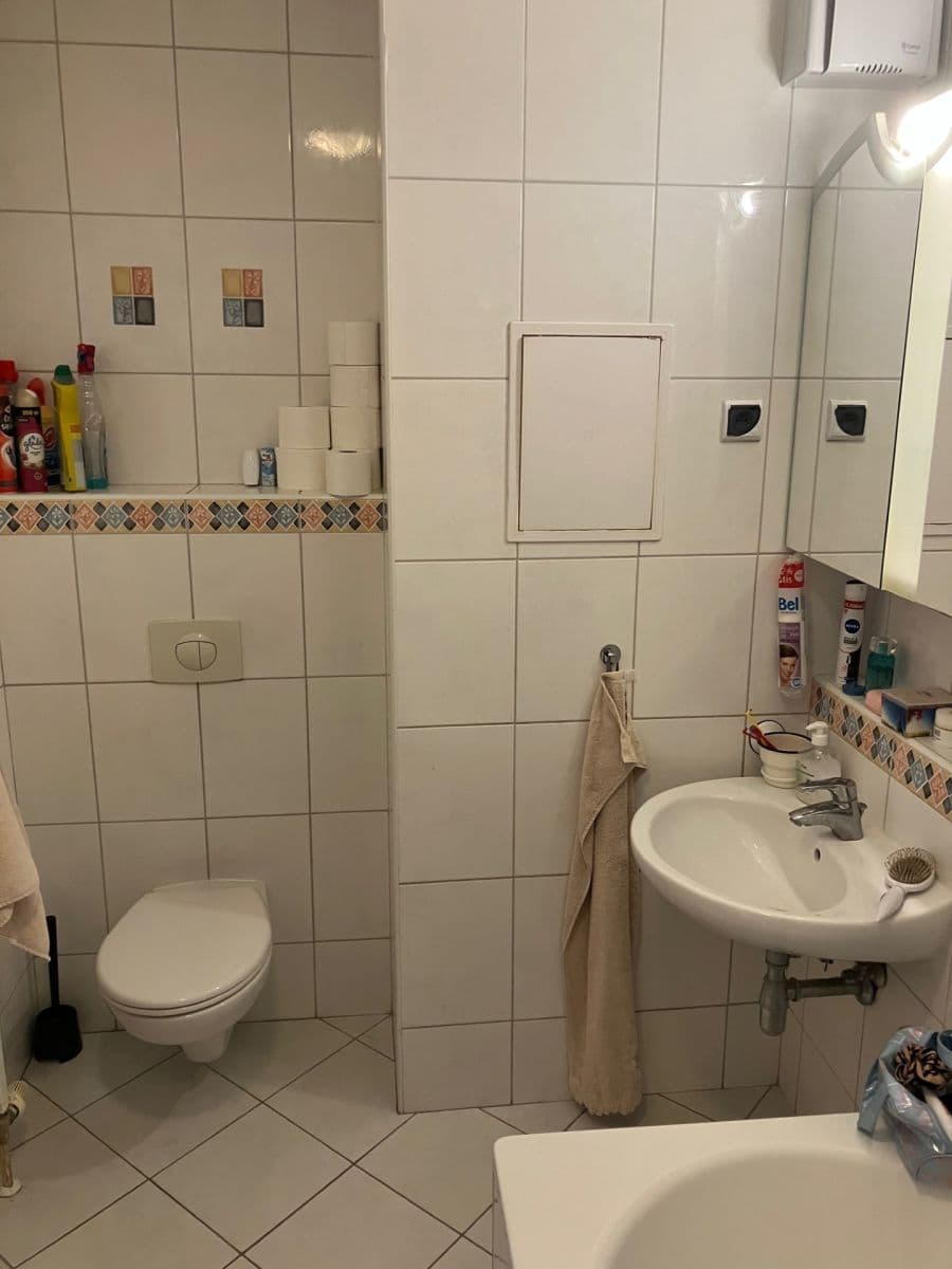 Prenájom bytu 1-izbový 50 m², Na križovatkách, Ružinov, Bratislavský kraj Prenájom bytu 1-izbový 50 m², Na križovatkách, Ružinov, Bratislavský kraj