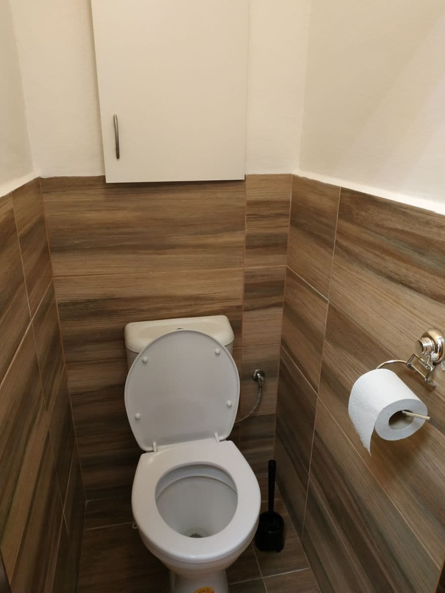 Prenájom bytu 2-izbový 56 m², Na Kopci, Jedovnice, Jihomoravský kraj Prenájom bytu 2-izbový 56 m², Na Kopci, Jedovnice, Jihomoravský kraj