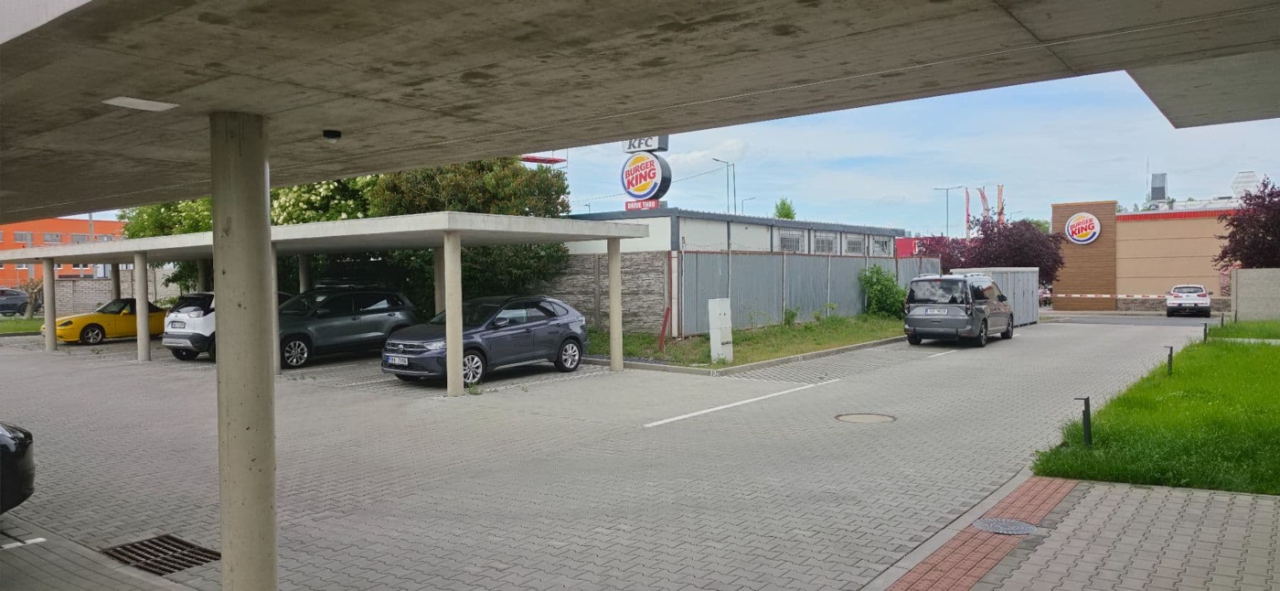 Prenájom garáže 20 m², Praha, Praha Prenájom garáže 20 m², Praha, Praha