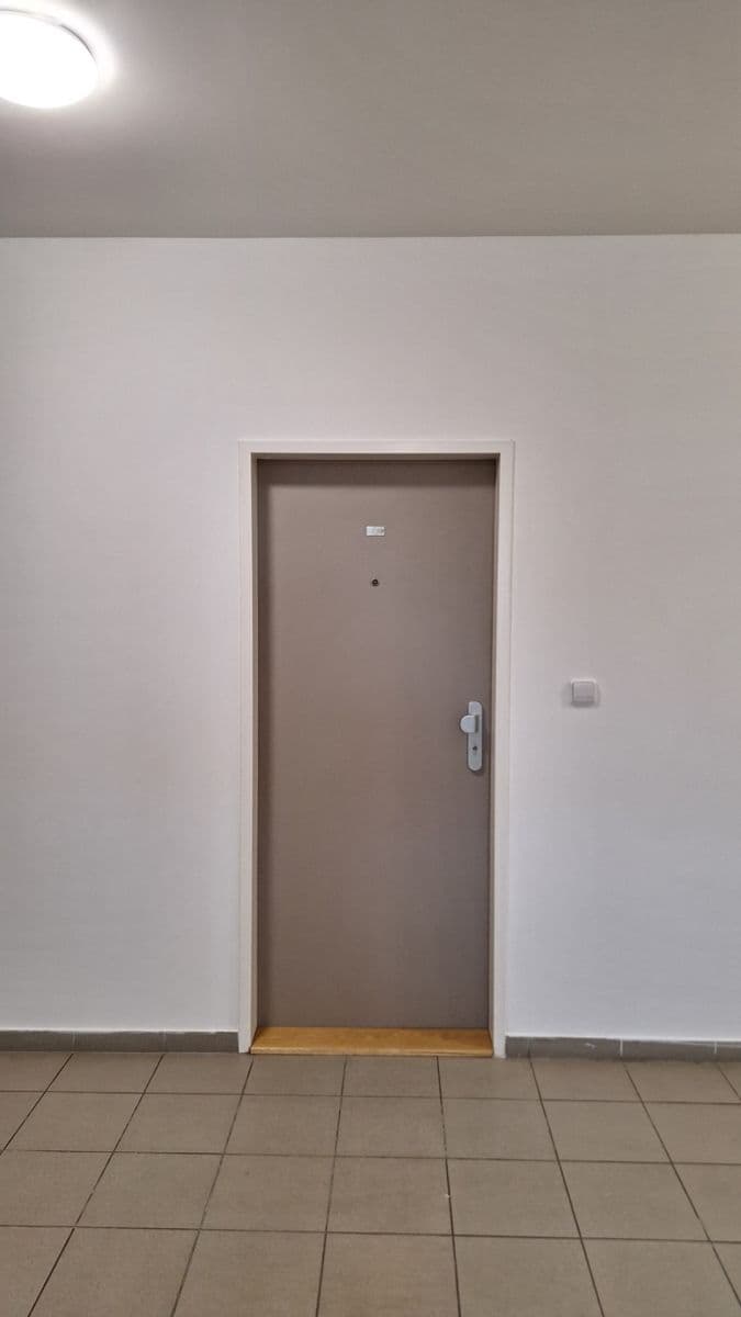 Prenájom bytu 1-izbový 34 m², Oty Bubeníčka, Praha, Praha Prenájom bytu 1-izbový 34 m², Oty Bubeníčka, Praha, Praha