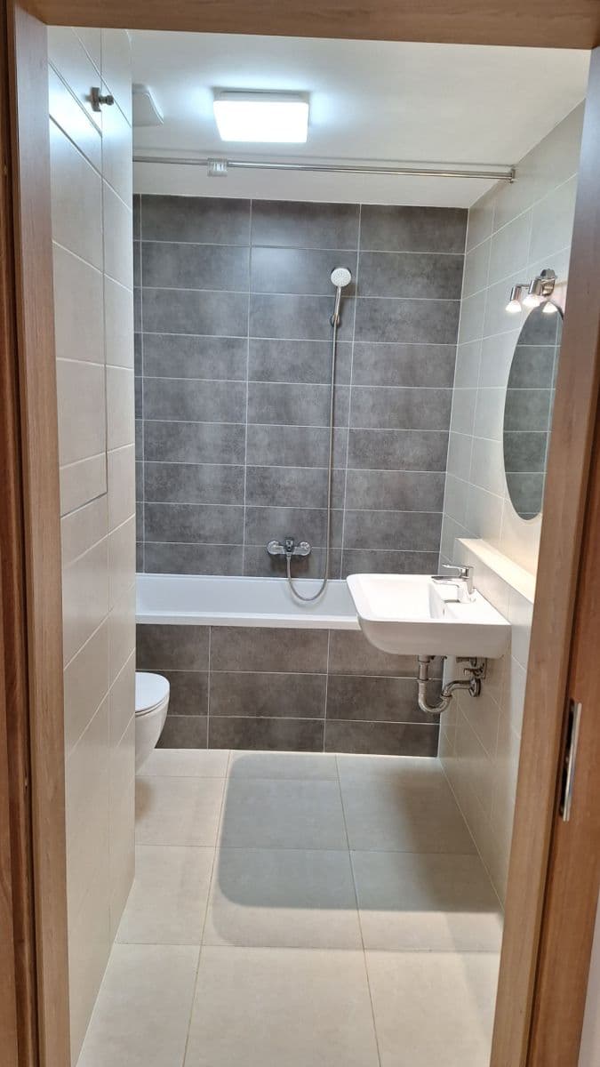 Prenájom bytu 1-izbový 34 m², Oty Bubeníčka, Praha, Praha Prenájom bytu 1-izbový 34 m², Oty Bubeníčka, Praha, Praha