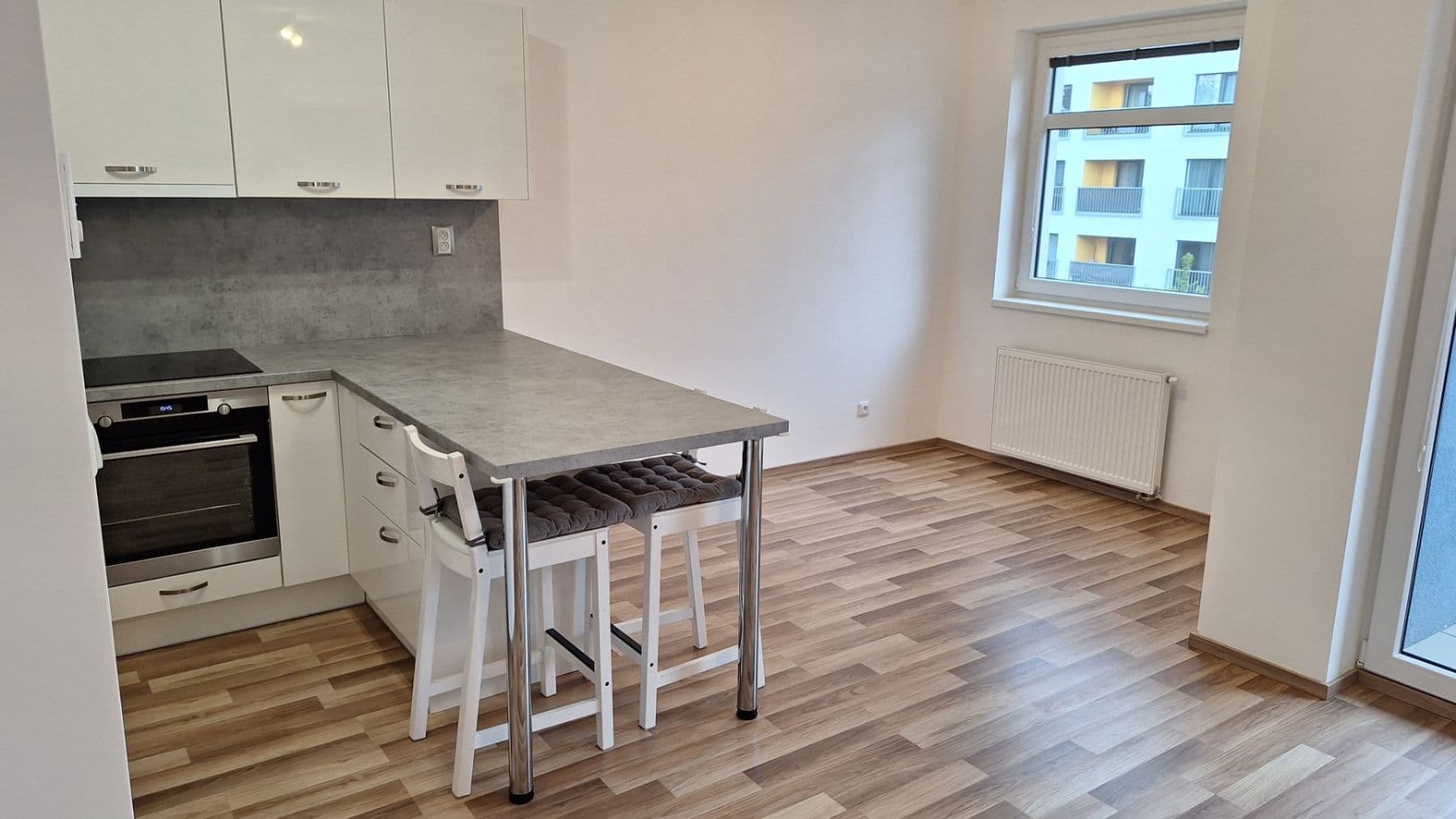Prenájom bytu 1-izbový 34 m², Oty Bubeníčka, Praha, Praha Prenájom bytu 1-izbový 34 m², Oty Bubeníčka, Praha, Praha