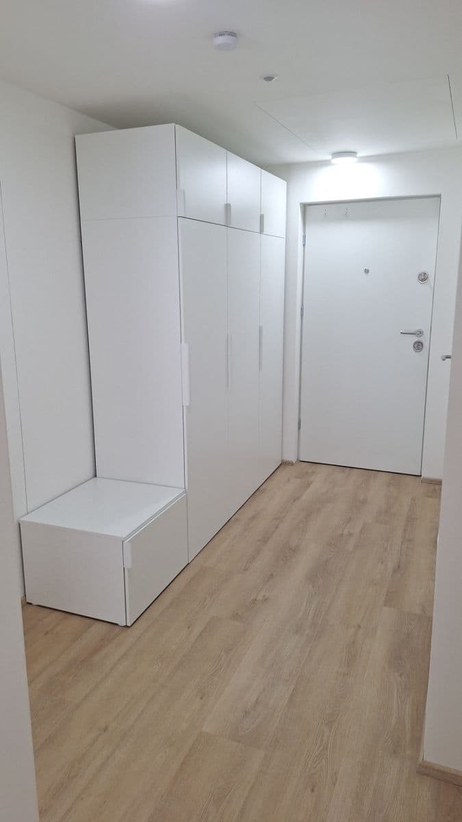 Prenájom bytu 2-izbový 61 m², Bystrcká, Brno, Jihomoravský kraj Prenájom bytu 2-izbový 61 m², Bystrcká, Brno, Jihomoravský kraj