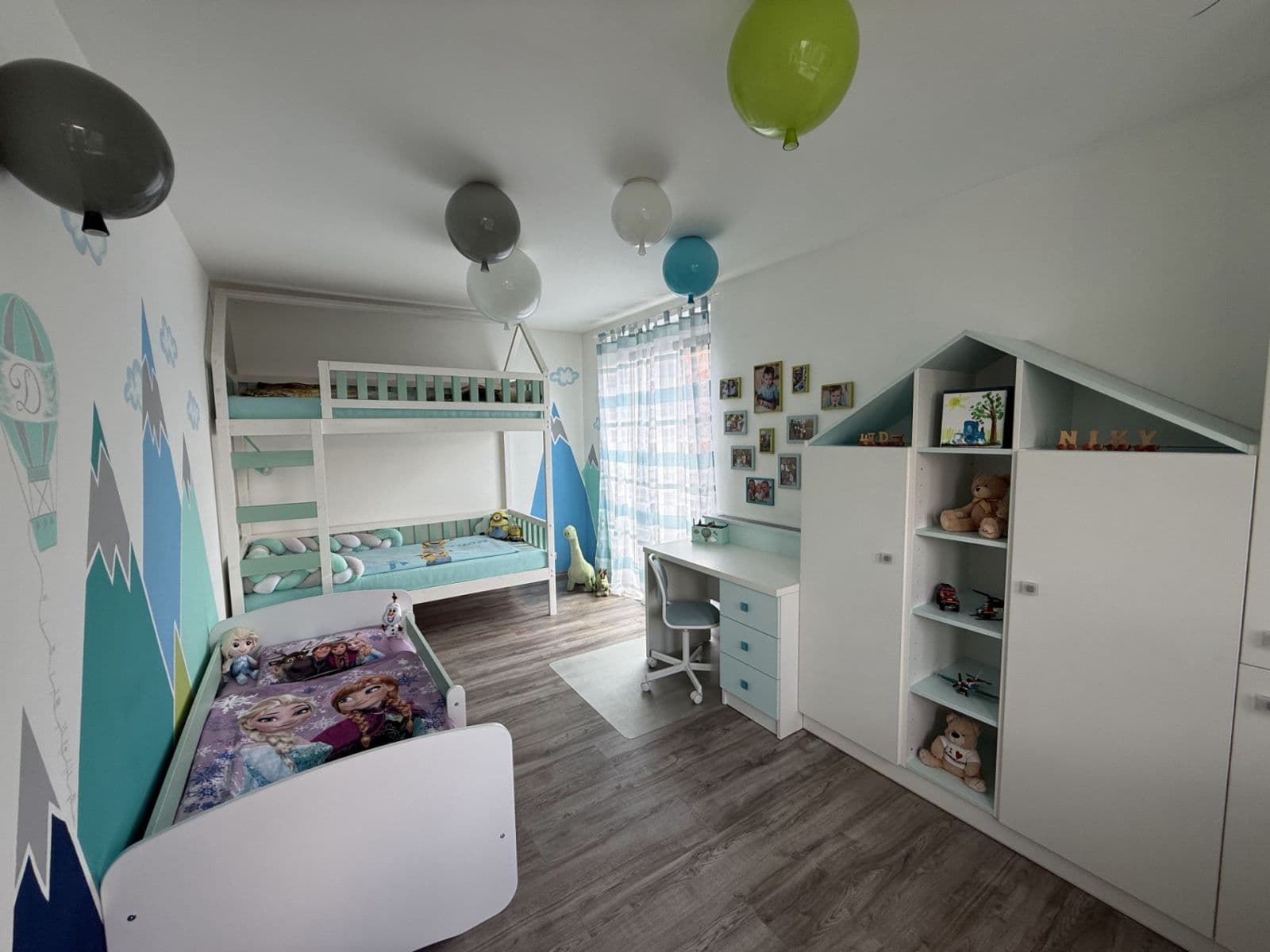 Predaj domu 150 m², pozemek 461 m², Cechovní, Jenštejn, Středočeský kraj Predaj domu 150 m², pozemek 461 m², Cechovní, Jenštejn, Středočeský kraj