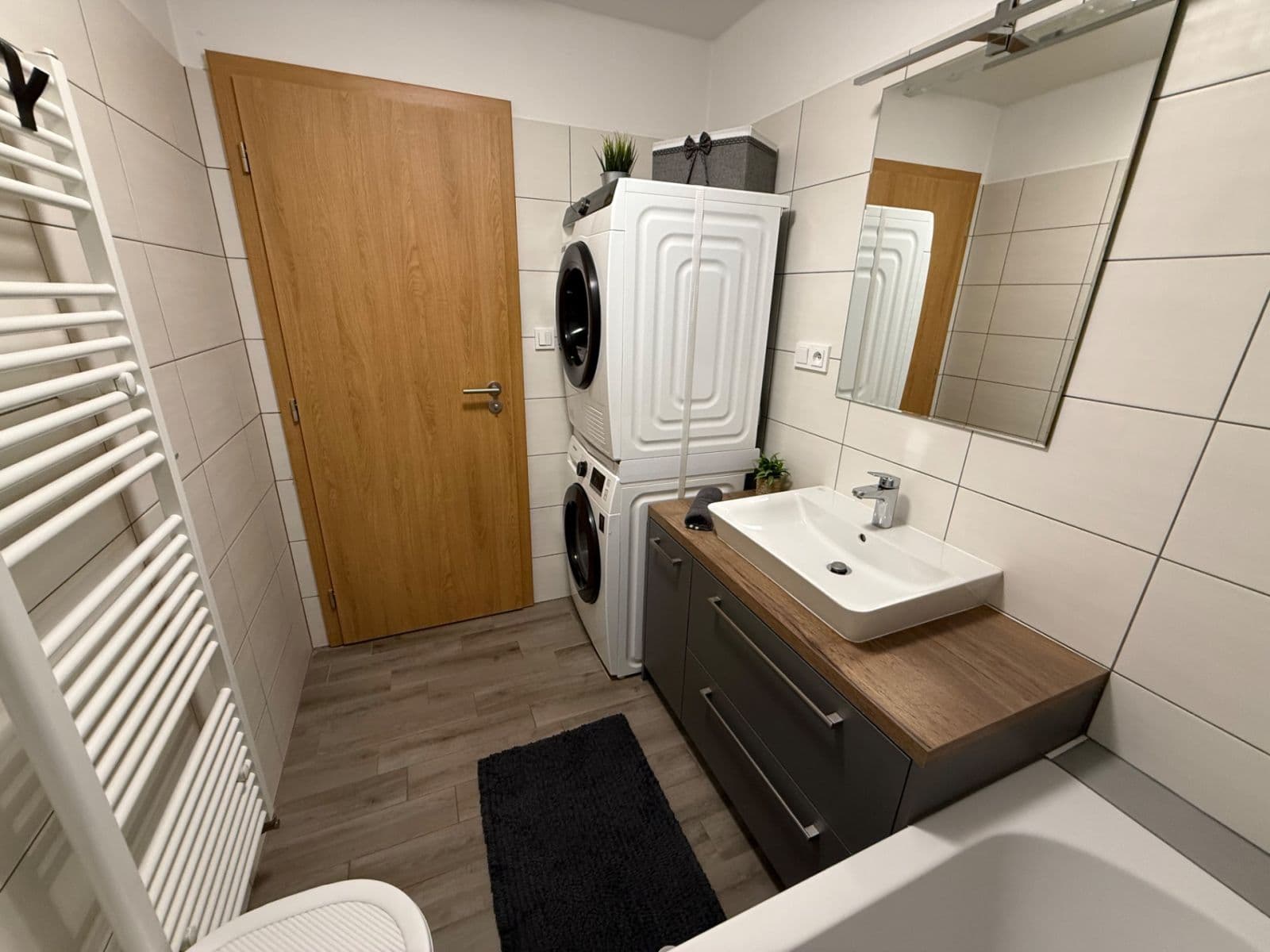 Prenájom bytu 2-izbový 67 m², U Sportovní školy, Pardubice, Pardubický kraj Prenájom bytu 2-izbový 67 m², U Sportovní školy, Pardubice, Pardubický kraj