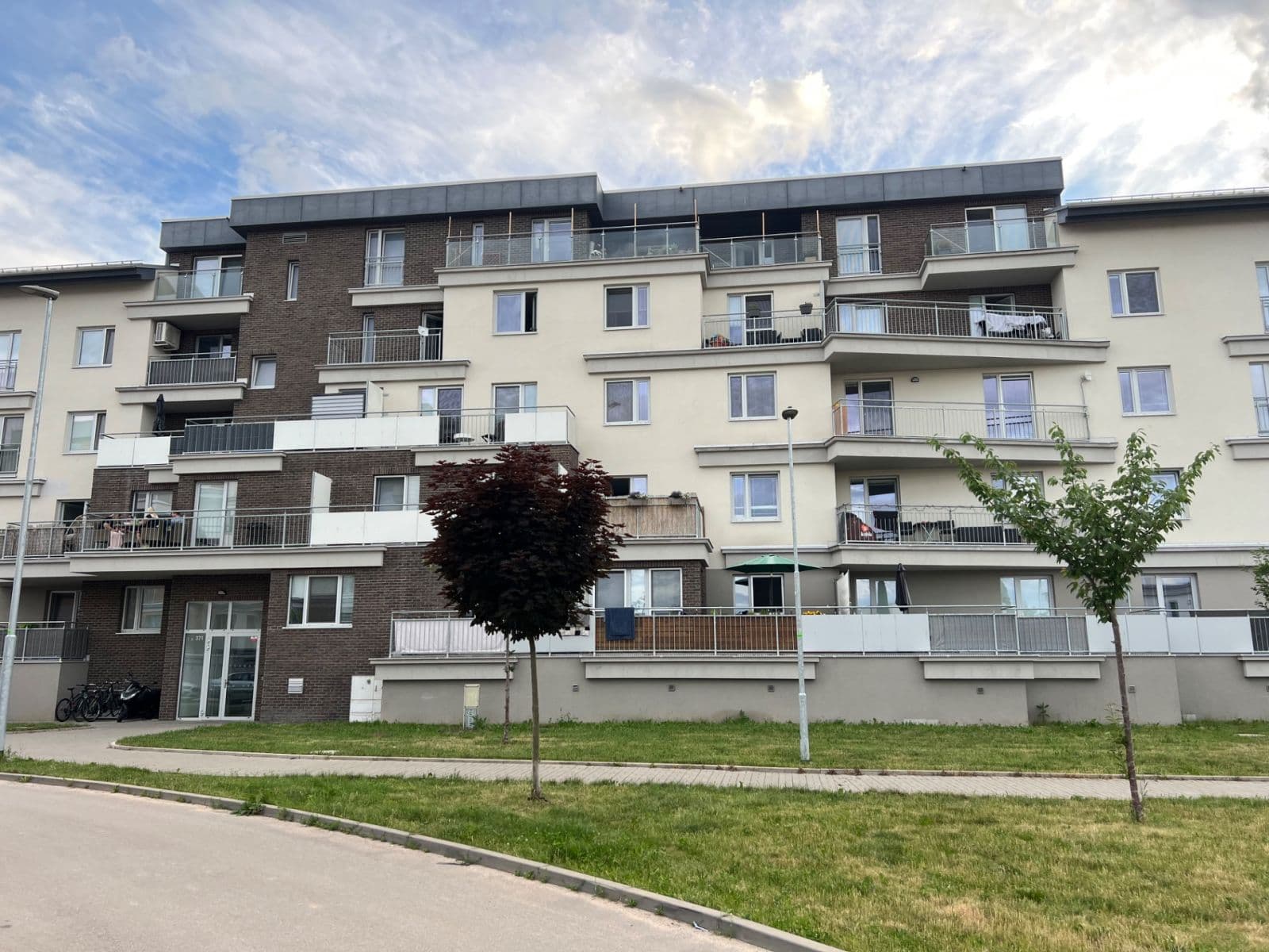 Prenájom bytu 2-izbový 67 m², U Sportovní školy, Pardubice, Pardubický kraj Prenájom bytu 2-izbový 67 m², U Sportovní školy, Pardubice, Pardubický kraj