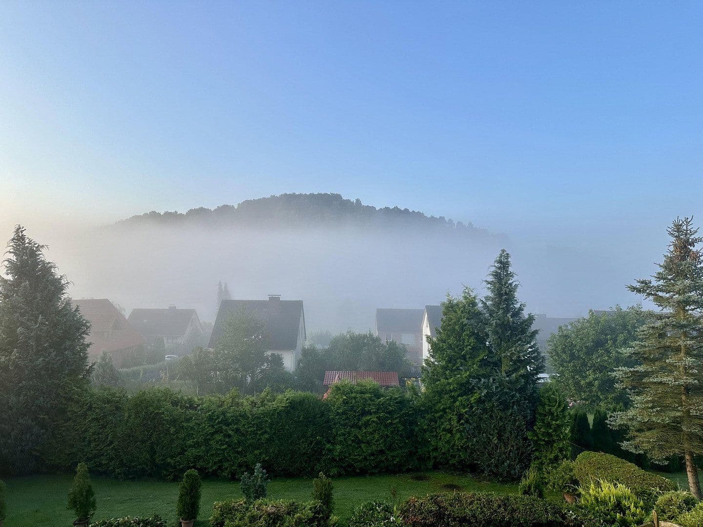 Predaj domu 230 m², pozemek 750 m², Am Hainberg 42, Moringen, Dolné Sasko Predaj domu 230 m², pozemek 750 m², Am Hainberg 42, Moringen, Dolné Sasko