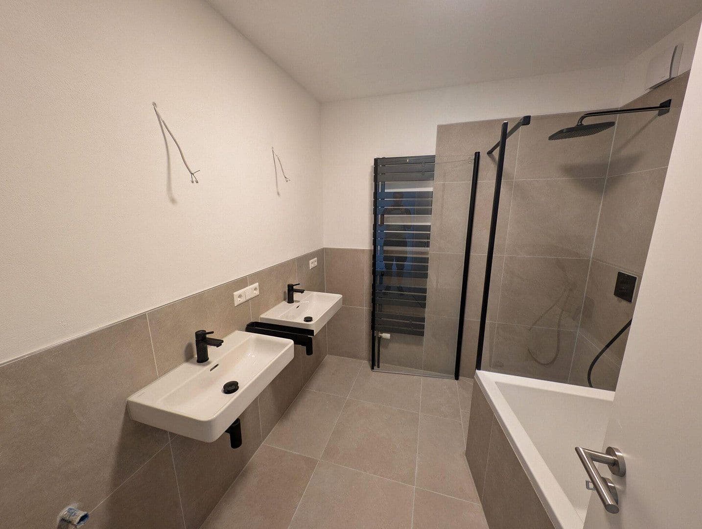 Prenájom bytu 4-izbový 96 m², Stöckhofstraße 1, Leonberg, Bádensko-Wurttembersko Prenájom bytu 4-izbový 96 m², Stöckhofstraße 1, Leonberg, Bádensko-Wurttembersko