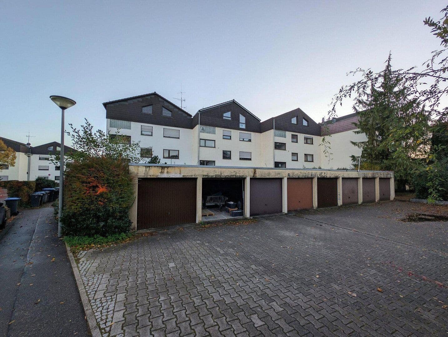 Prenájom bytu 4-izbový 96 m², Stöckhofstraße 1, Leonberg, Bádensko-Wurttembersko Prenájom bytu 4-izbový 96 m², Stöckhofstraße 1, Leonberg, Bádensko-Wurttembersko