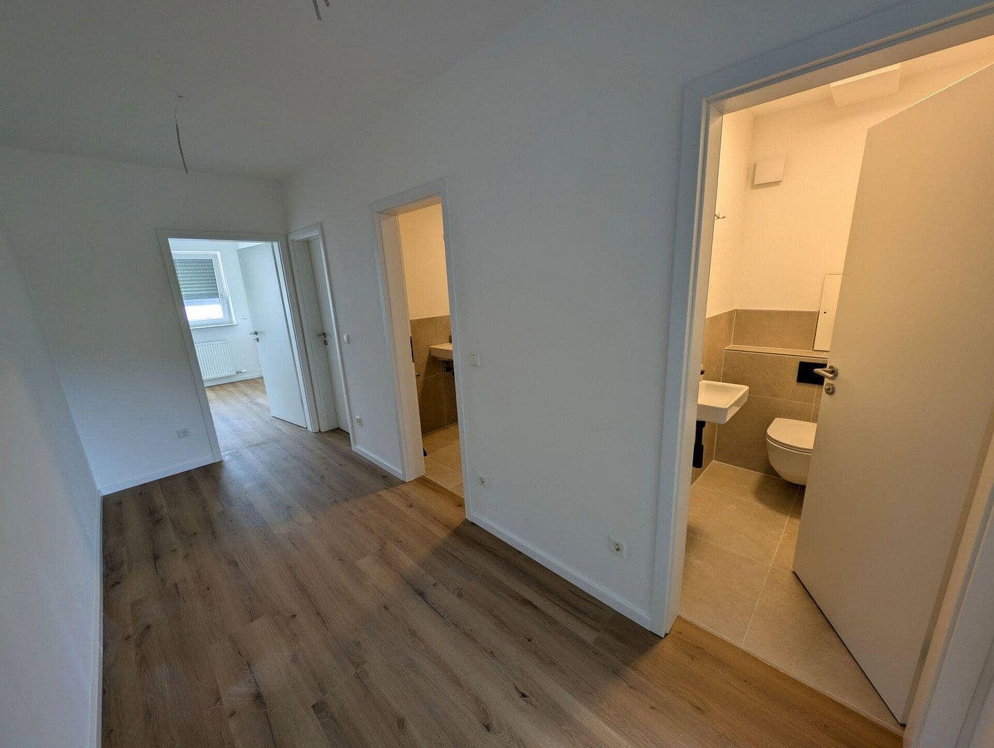 Prenájom bytu 4-izbový 96 m², Stöckhofstraße 1, Leonberg, Bádensko-Wurttembersko Prenájom bytu 4-izbový 96 m², Stöckhofstraße 1, Leonberg, Bádensko-Wurttembersko