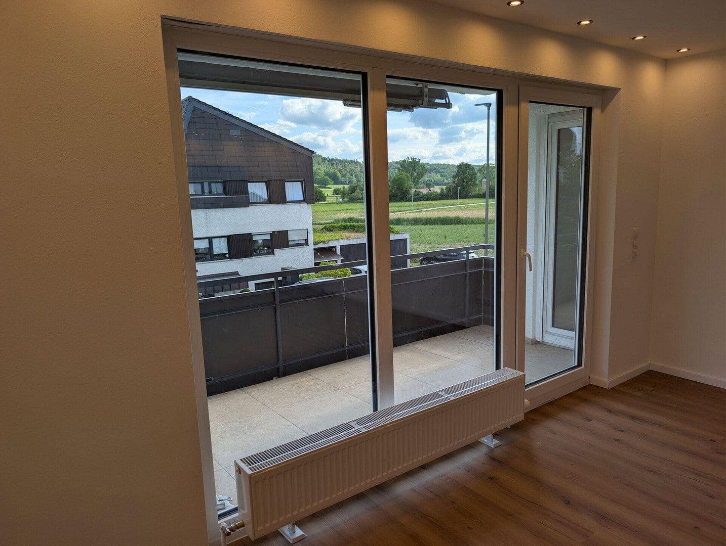 Prenájom bytu 4-izbový 96 m², Stöckhofstraße 1, Leonberg, Bádensko-Wurttembersko Prenájom bytu 4-izbový 96 m², Stöckhofstraße 1, Leonberg, Bádensko-Wurttembersko