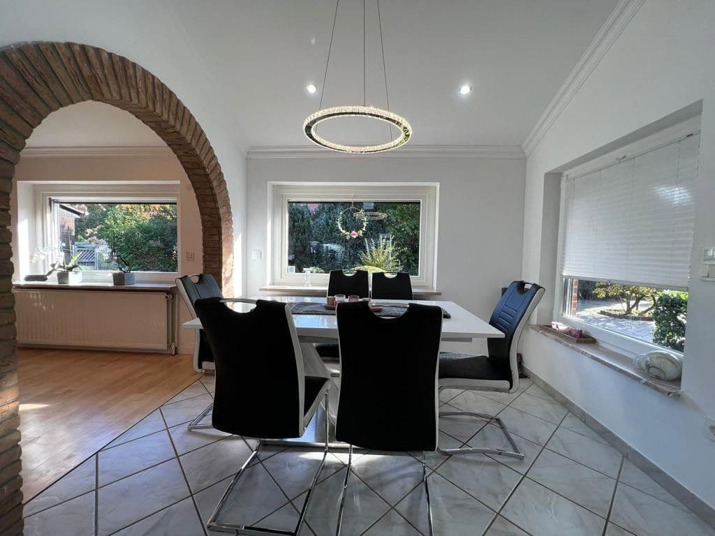 Prenájom domu 214 m², pozemek 740 m², Hagen im Bremischen, Dolné Sasko Prenájom domu 214 m², pozemek 740 m², Hagen im Bremischen, Dolné Sasko