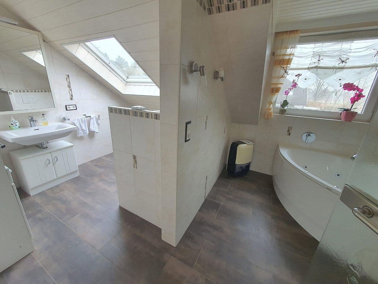 Prenájom domu 214 m², pozemek 740 m², Hagen im Bremischen, Dolné Sasko Prenájom domu 214 m², pozemek 740 m², Hagen im Bremischen, Dolné Sasko