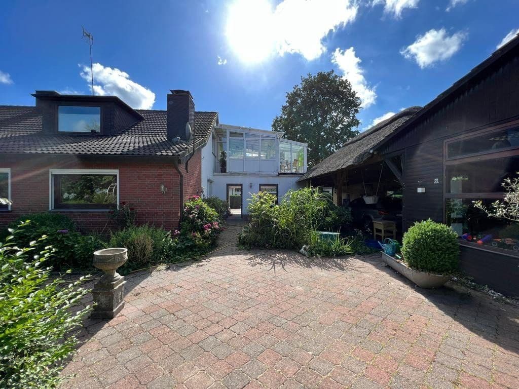 Prenájom domu 214 m², pozemek 740 m², Hagen im Bremischen, Dolné Sasko Prenájom domu 214 m², pozemek 740 m², Hagen im Bremischen, Dolné Sasko