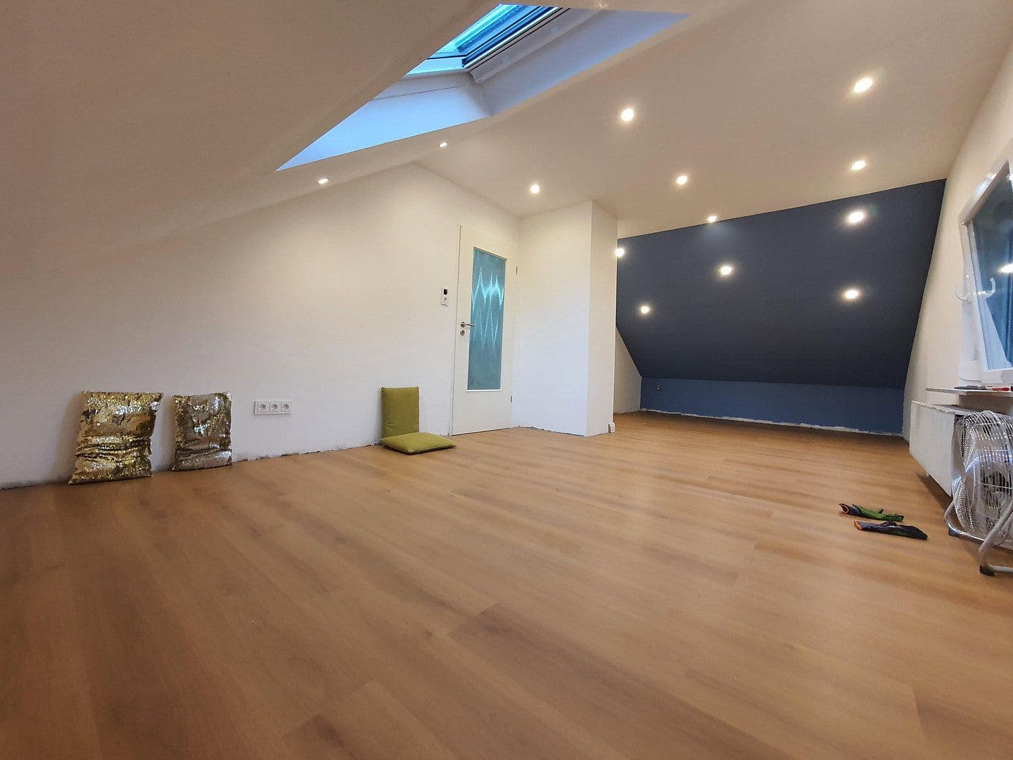 Prenájom domu 214 m², pozemek 740 m², Hagen im Bremischen, Dolné Sasko Prenájom domu 214 m², pozemek 740 m², Hagen im Bremischen, Dolné Sasko