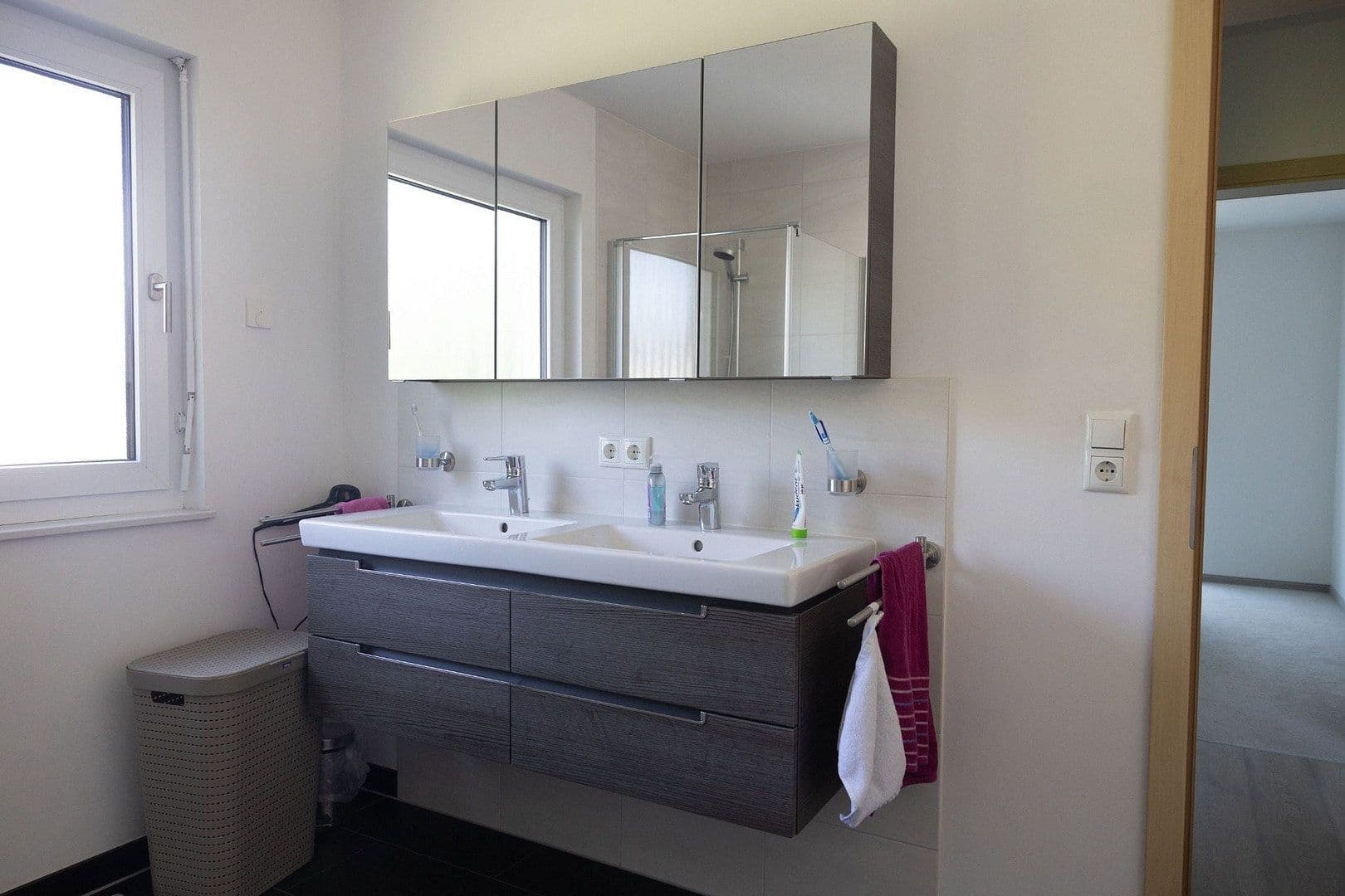 Predaj domu 125 m², pozemek 315 m², Weichs, Bavorsko Predaj domu 125 m², pozemek 315 m², Weichs, Bavorsko