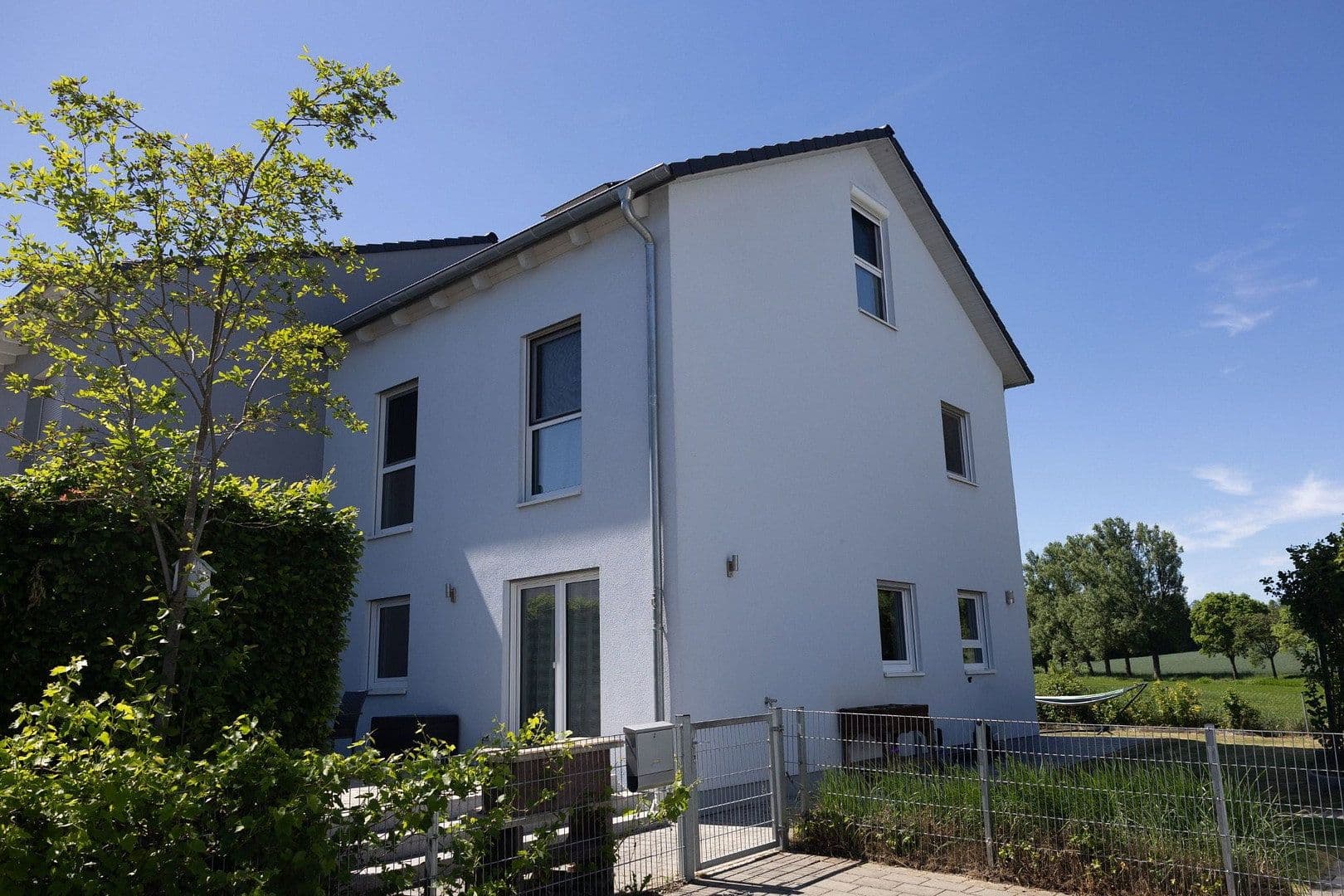 Predaj domu 125 m², pozemek 315 m², Weichs, Bavorsko Predaj domu 125 m², pozemek 315 m², Weichs, Bavorsko