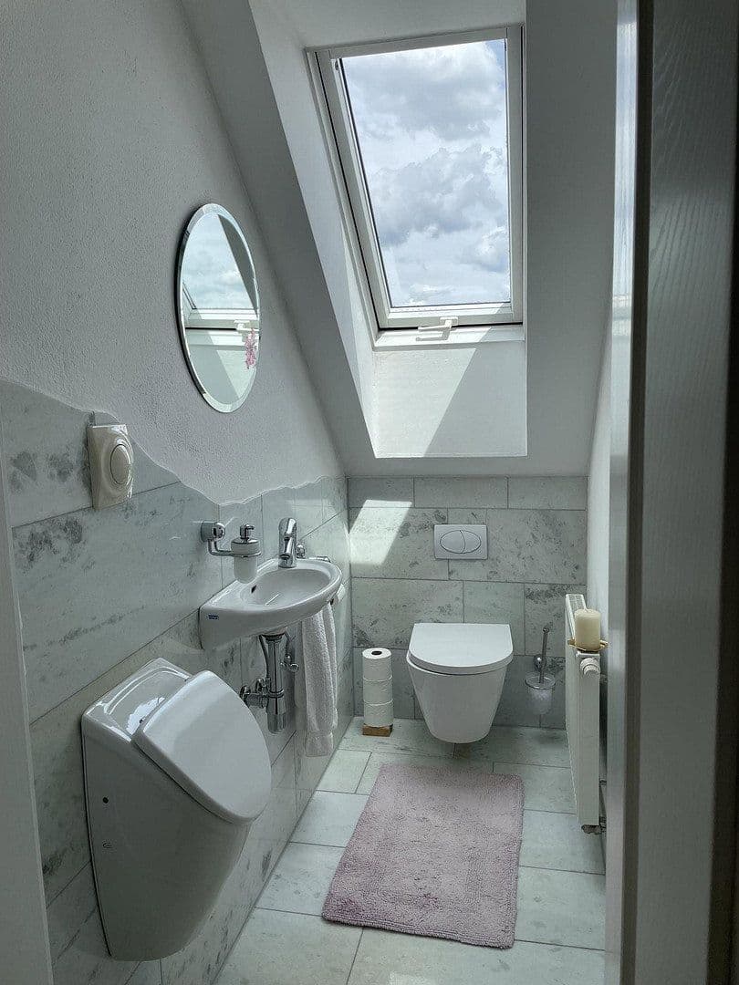 Predaj domu 300 m², pozemek 574 m², Zeitlarn, Bavorsko Predaj domu 300 m², pozemek 574 m², Zeitlarn, Bavorsko
