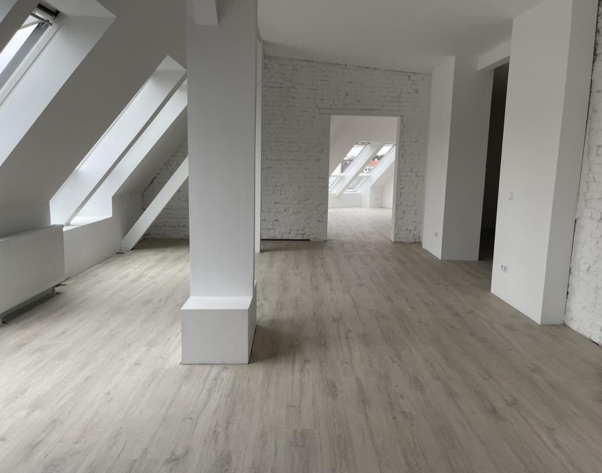 Predaj bytu 5-izbový 180 m², Berlin Mitte, Berlín Predaj bytu 5-izbový 180 m², Berlin Mitte, Berlín