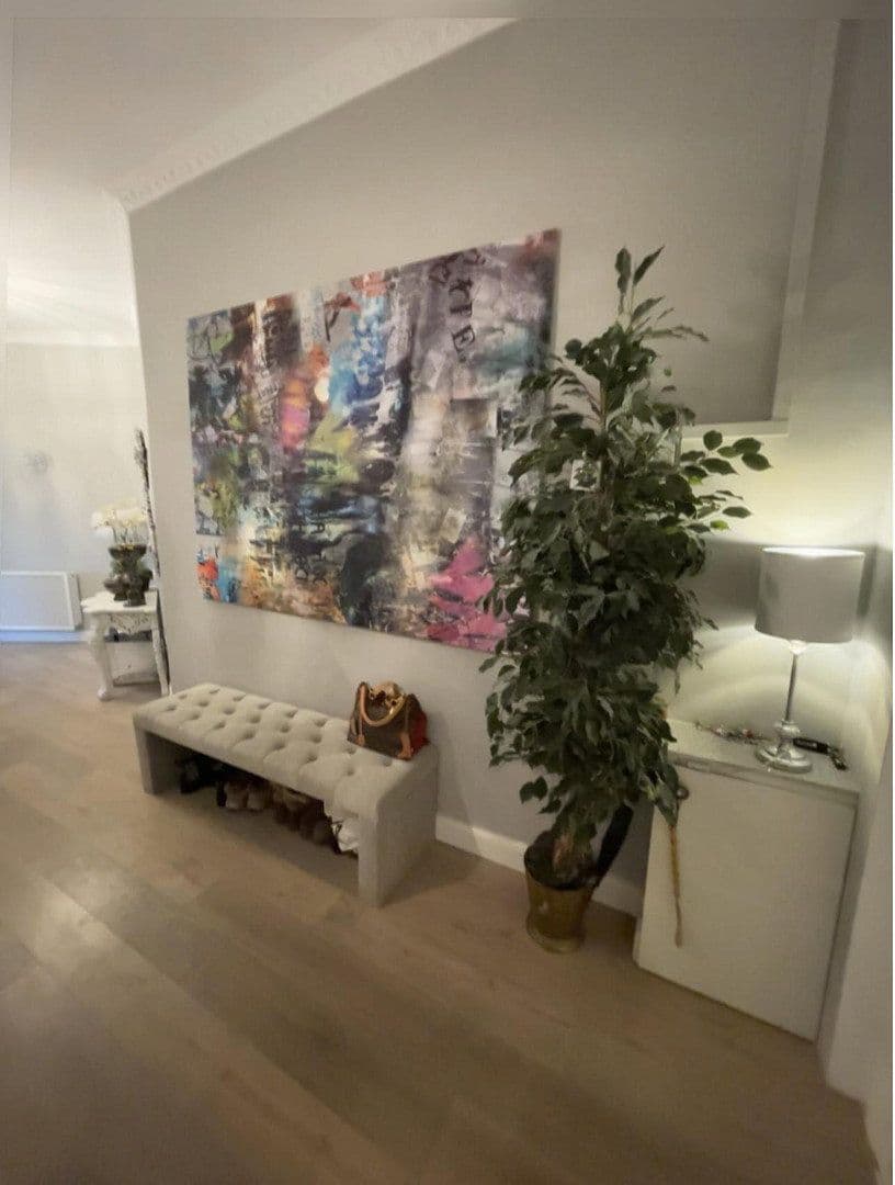 Predaj bytu 5-izbový 180 m², Berlin Mitte, Berlín Predaj bytu 5-izbový 180 m², Berlin Mitte, Berlín