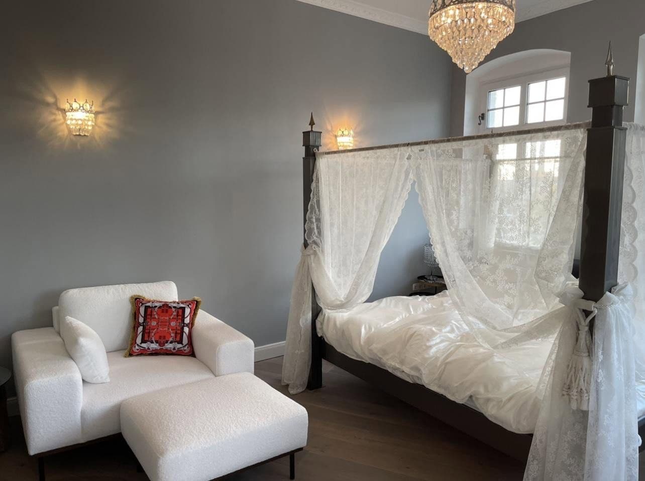 Predaj bytu 5-izbový 180 m², Berlin Mitte, Berlín Predaj bytu 5-izbový 180 m², Berlin Mitte, Berlín